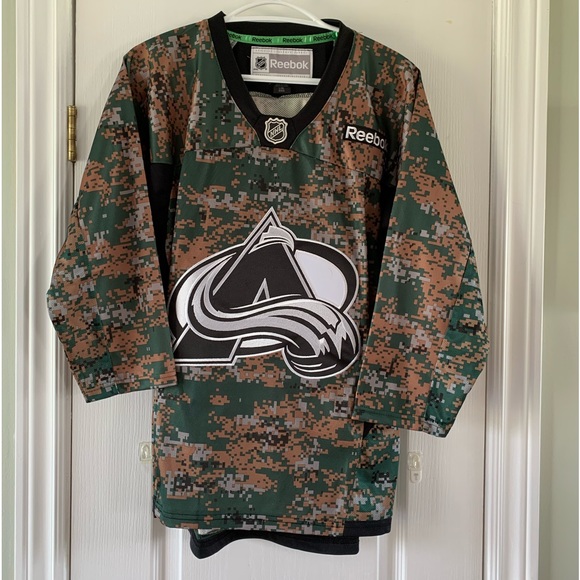 Colorado Avalanche jersey - Picture 1 of 1